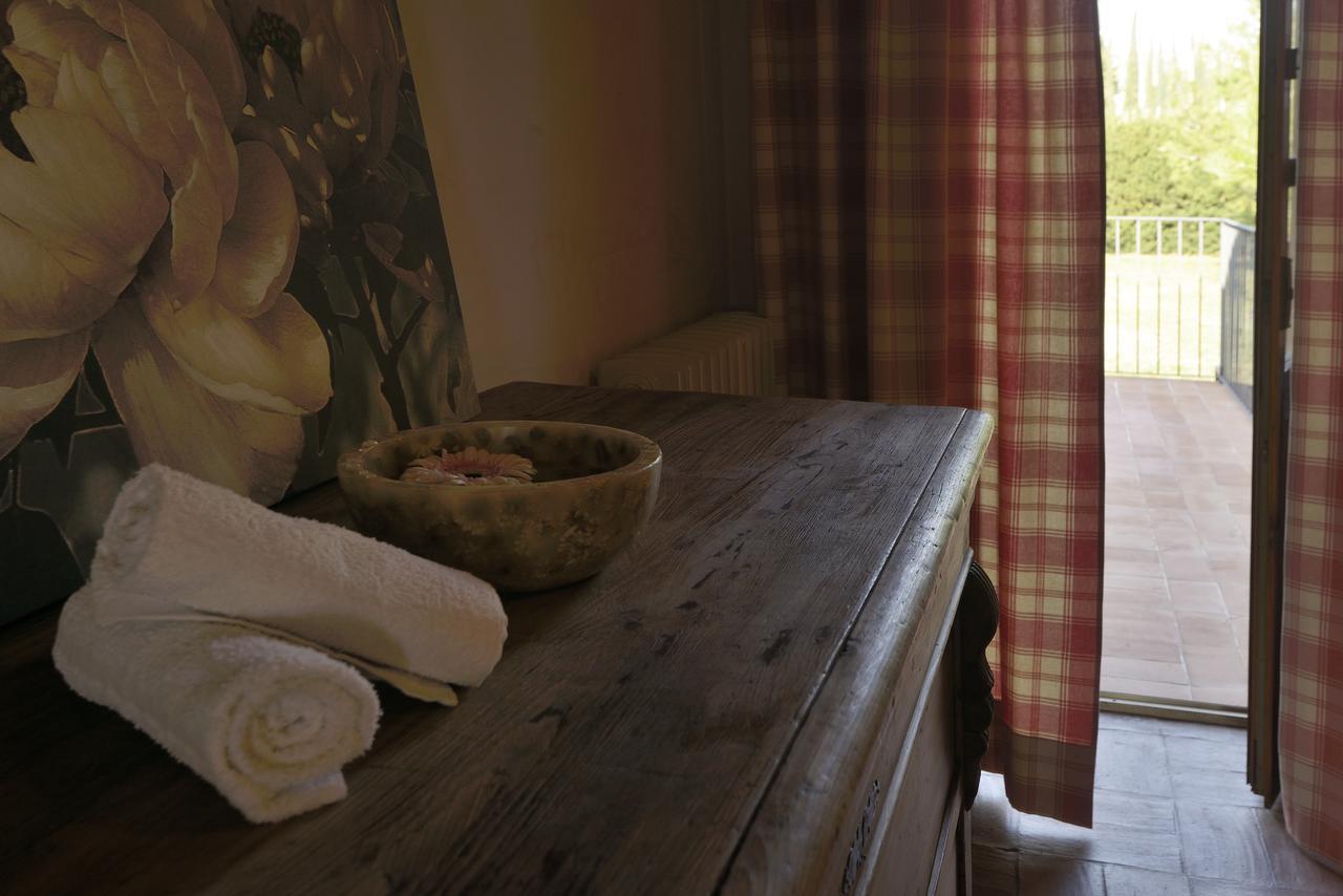 Contado San Lorenzo B&B And Wine Castilenti Exteriör bild