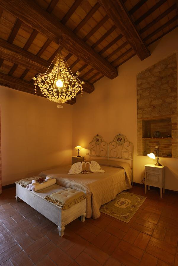 Contado San Lorenzo B&B And Wine Castilenti Exteriör bild